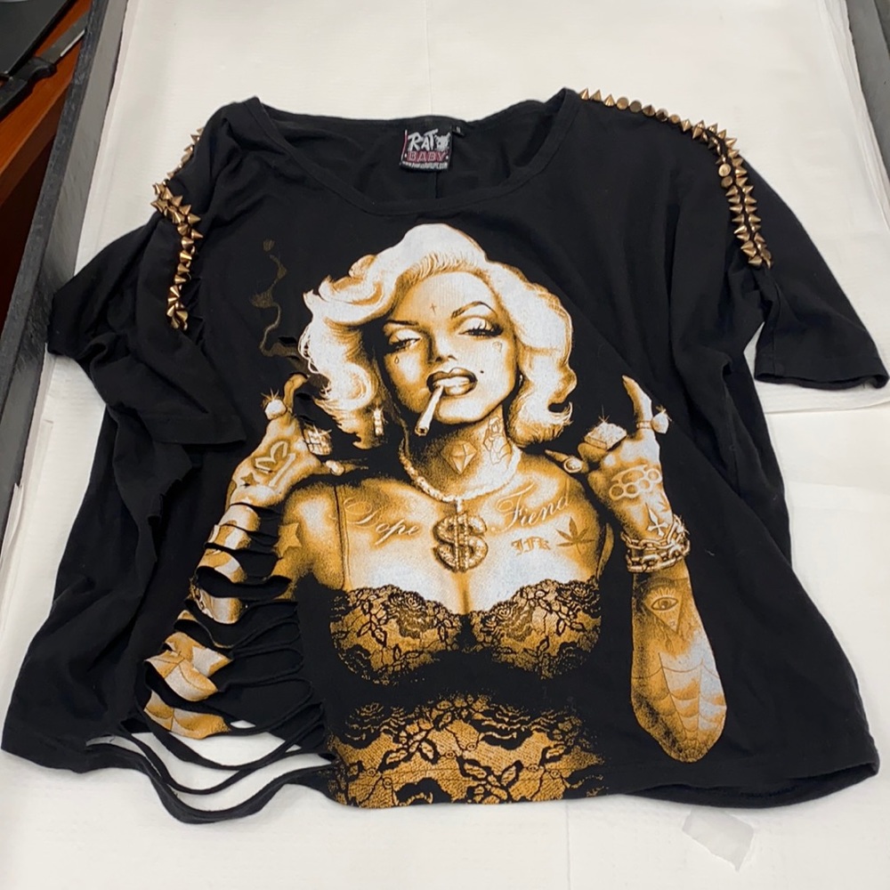 rat baby marilyn top